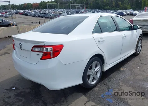 2012 Toyota Camry Se z USA, uszkodzony, nr VIN 4T1BF1FK5CU588296